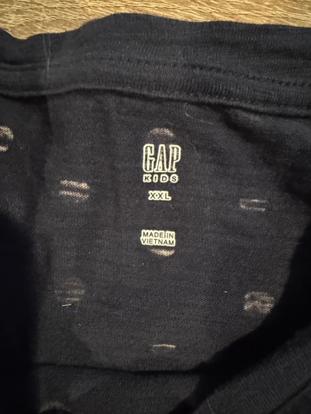 GAP Shirt